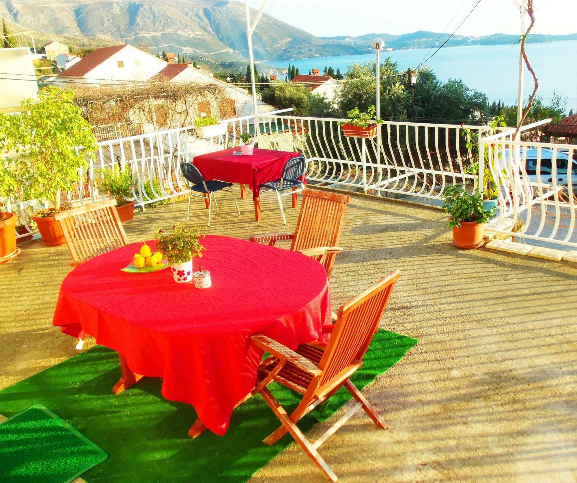 Guest House Kate Mlini Dış mekan fotoğraf