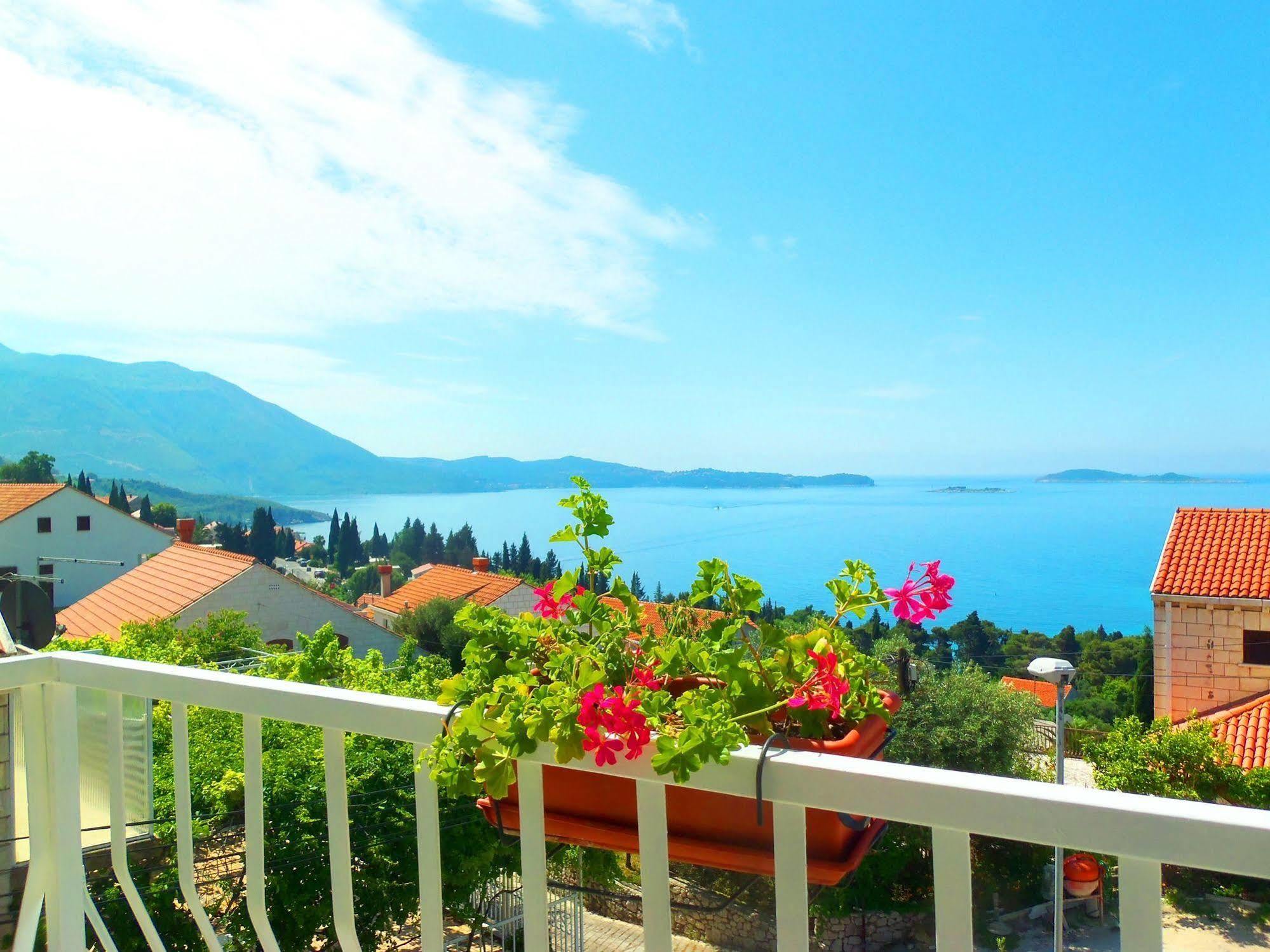 Guest House Kate Mlini Dış mekan fotoğraf